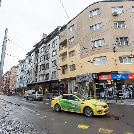 Apartament Elegant 2bdr With A Balcony