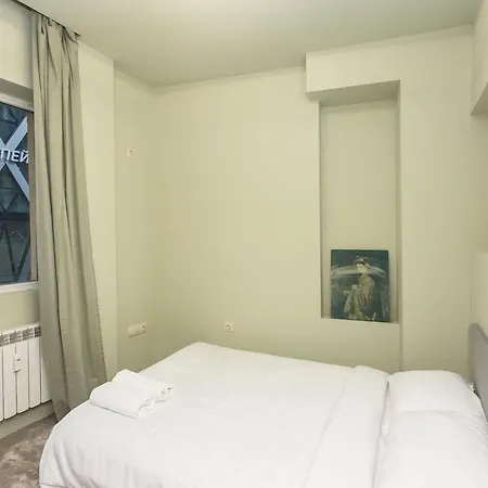 Apartament Elegant 2bdr With A Balcony *