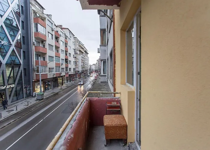 Elegant 2bdr With A Balcony * Sofía