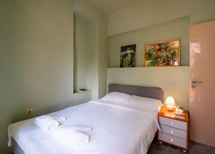 Elegant 2bdr With A Balcony Apartamento Sofía